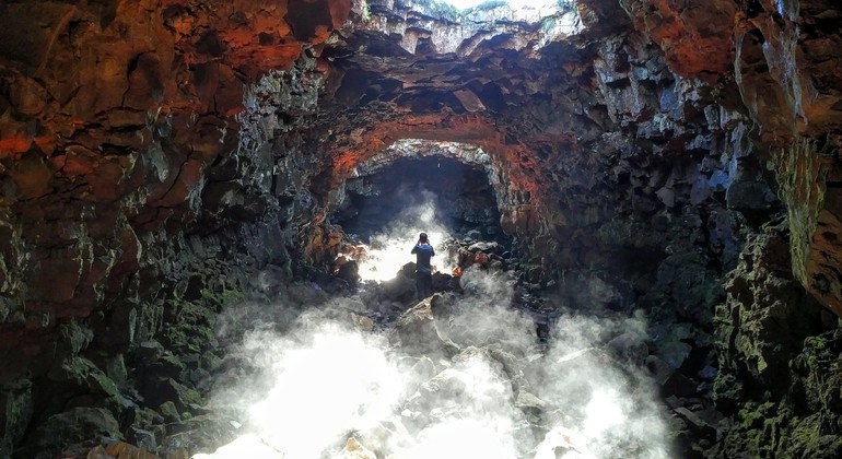 Tour del tunnel lavico di Reykjavik, Iceland