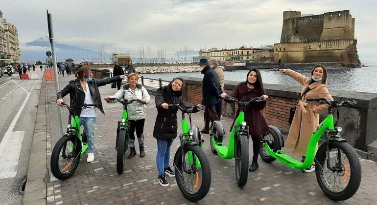 Tour di Napoli FAT in E-Scooter Fornito da VINCENZO PACCHIANO