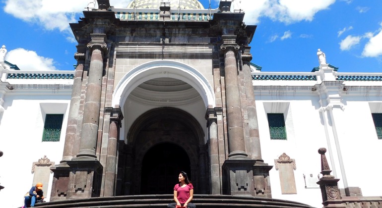 Explora Quito: Entre el Poder y la Muerte