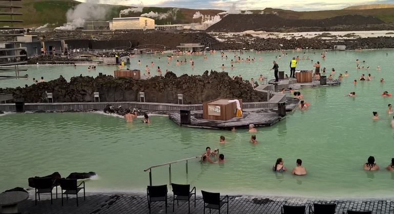 Reykjanes |Lago Azul desde Reikiavik Operado por Daytrips