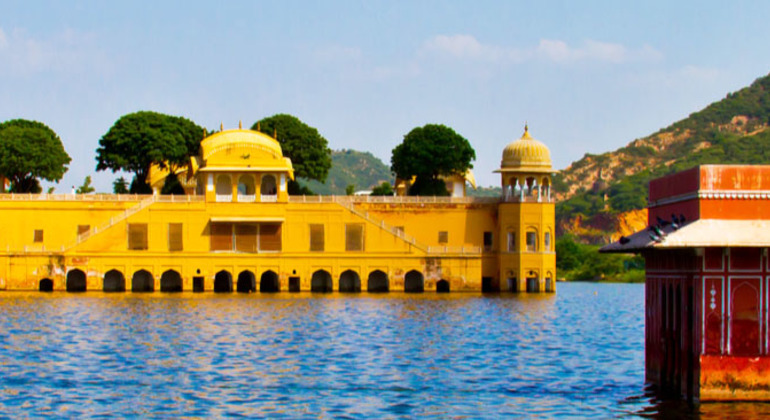 Visita panorâmica a Jaipur Organizado por India By Car Chauffeur Private Day Tours