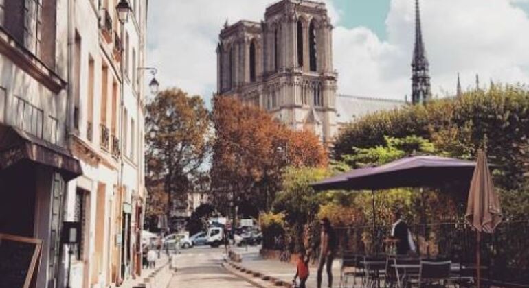 Secretos del Viejo Paris Tour: de la Antiguedad al Renacimiento Operado por Brenda Rapuano