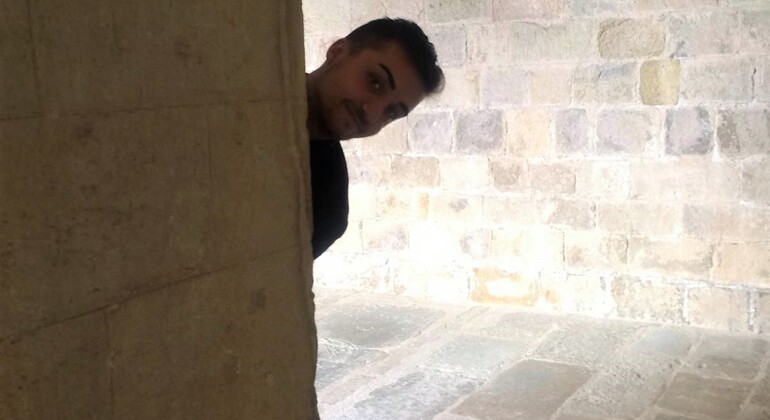curious-girona-tour-a-different-gaze-es-5