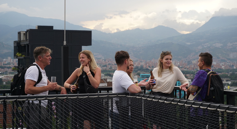 El Gran Poblado Free Tour: de Provenza a Manila Colombia — #10