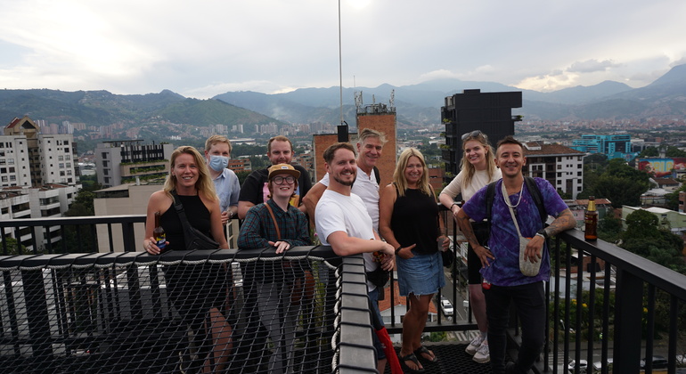 El Gran Poblado Free Tour: de Provenza a Manila Colombia — #11