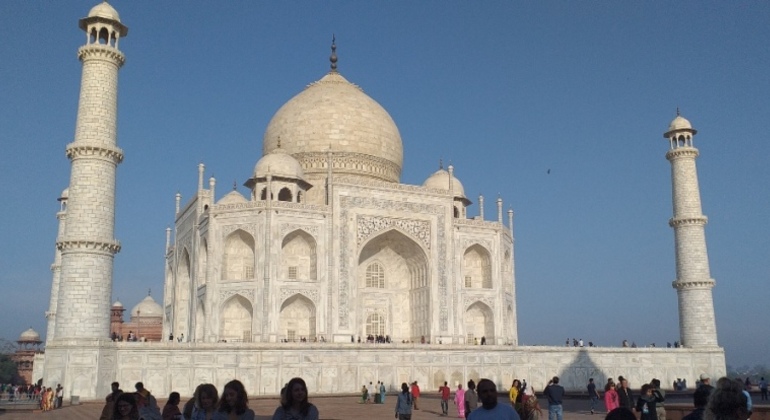 Au départ de Delhi : visite privée d'Agra en voiture (journée complète) Fournie par Peer Voyages
