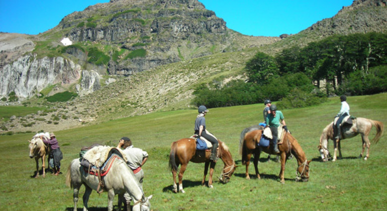 cusco-city-horseback-riding-tour-es-1