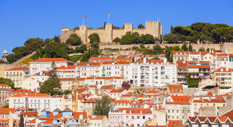 Free Tour Alfama, Castle, Roman Theater (Native spanish guide) Portugal — #1