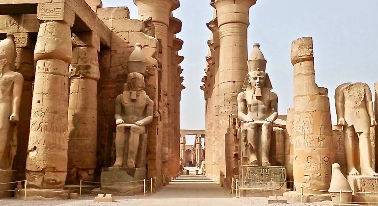 Excursión de un día a Luxor: Las orillas oeste y este con almuerzo Operado por Egypt Best Vacations