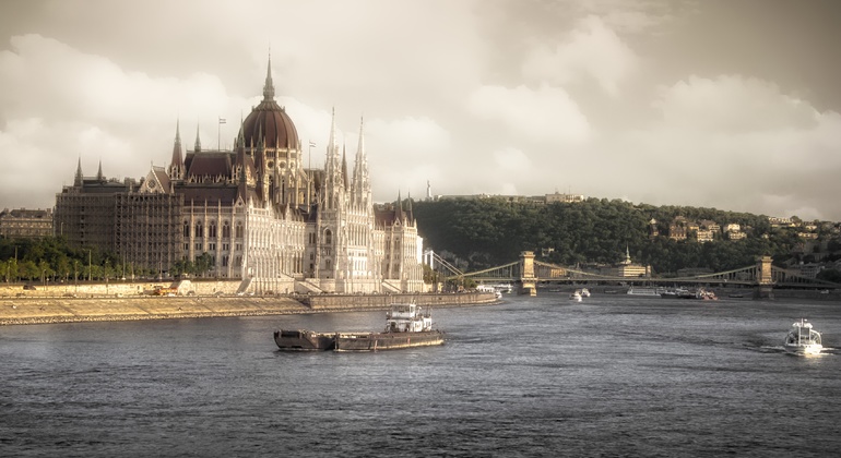 Persönlicher Fotospaziergang Budapest Bereitgestellt von Silverlight Studio Budapest