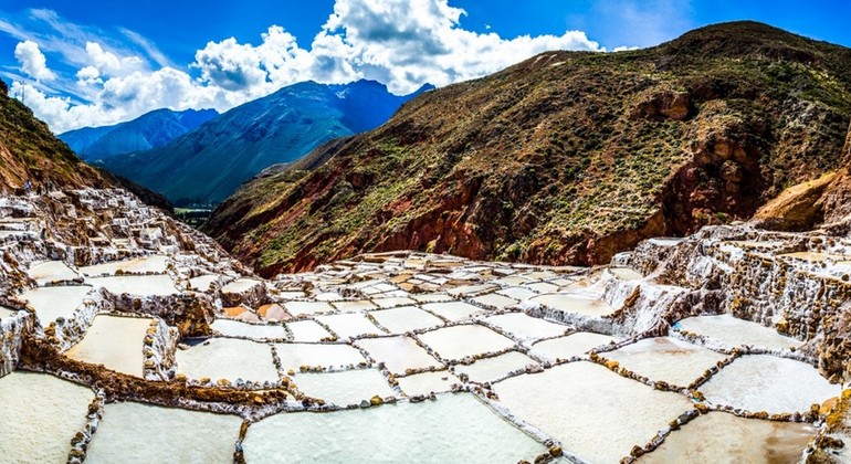 Lovely Maras, Moray and Salt Mines Half Day Tour