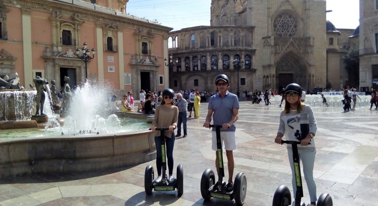 Mittelalterliche Valencia Segway Tour Bereitgestellt von Segway Trip Valencia