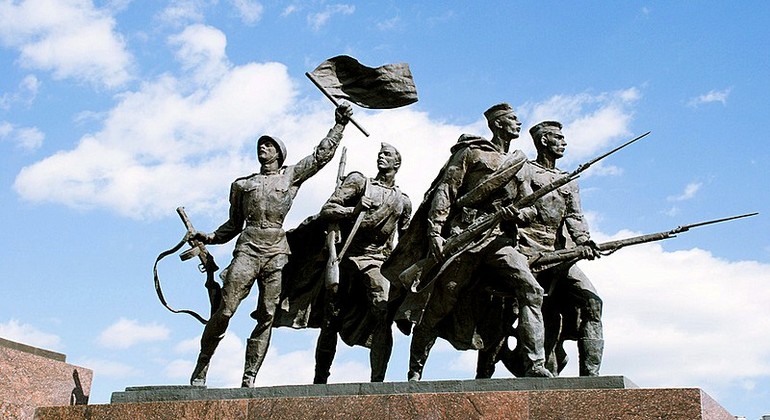 Tour - San Petersburgo Comunista