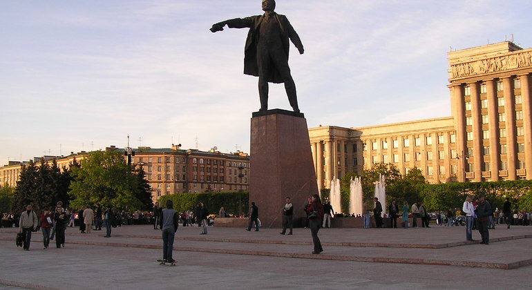 tour-san-petersburgo-comunista-en-3