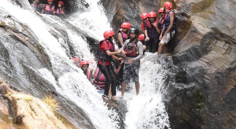 Rafting em Kitulgala e excursão de canyoning a partir de Kandy Sri Lanka — #3