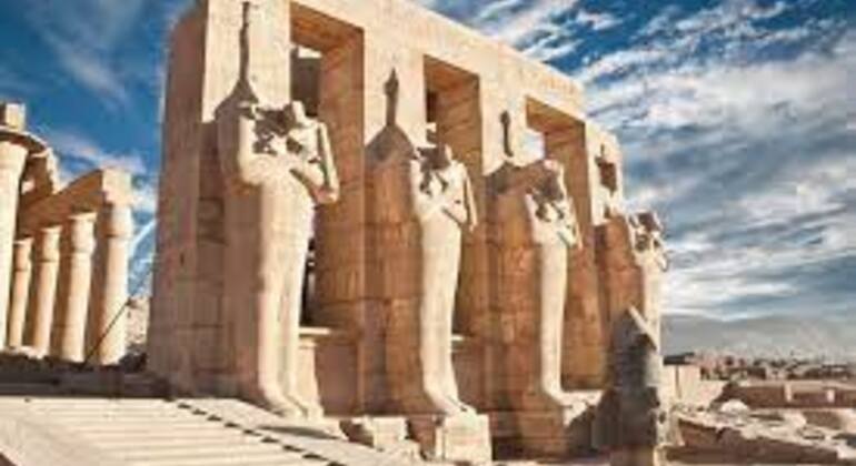 Visite du temple Ramesseum et de Medenit Habu