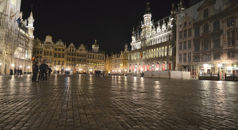Visita nocturna gratuita a Bruxelas