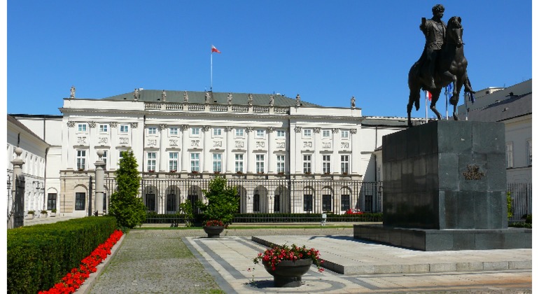 warsaw-old-town-and-krakowskie-przedmiescie-walking-tour-es-5