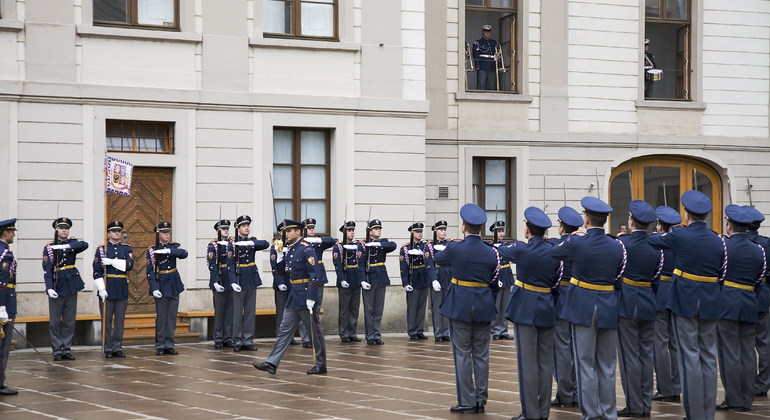 Tour gratuito del Castello di Praga: Il Grande Cambio della Guardia o il Vicolo d'Oro Repubblica Ceca — #2
