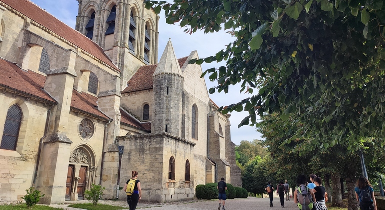 Van Gogh's Footsteps: Hiking Adventure Tour France — #3