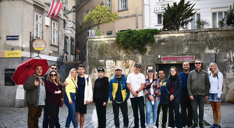 Uma excursão a pé gratuita pela cidade velha e única de Viena Organizado por Mirko Postolovski
