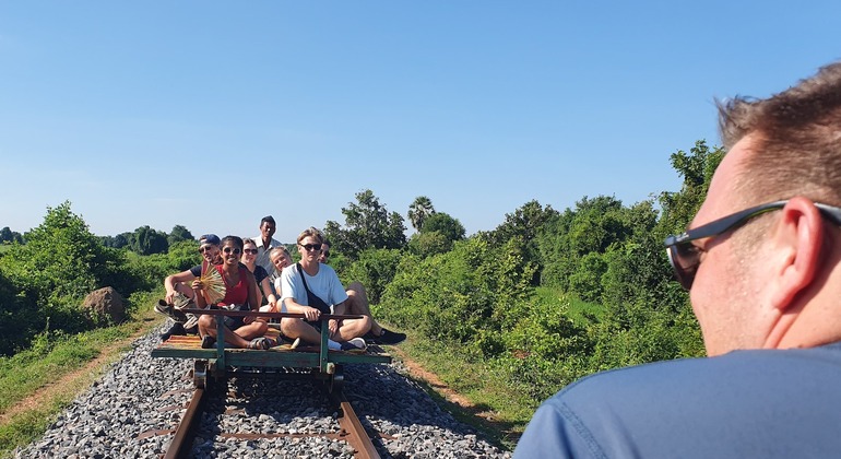 Excursion guidée d'une journée à Battambang City Fournie par ACT Cambodia Travel 