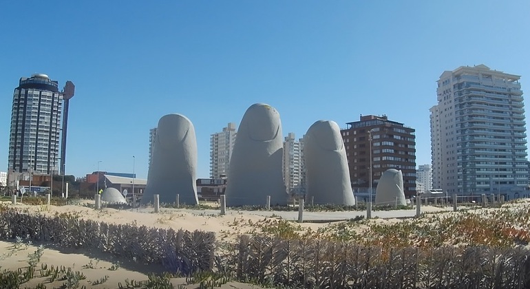 punta-del-este-walking-tour-en-9