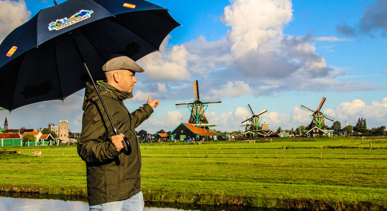 Circuit combiné dans la campagne néerlandaise avec croisière sur les canaux d'Amsterdam Fournie par Guias&Tours