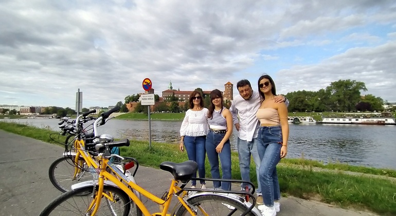 Recorrido en bicicleta por Cracovia - Adéntrese en la historia de esta notable ciudad Operado por Explora Cracovia 