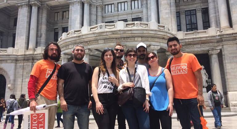 Kostenlose Tour durch das historische Zentrum von Mexiko-Stadt Bereitgestellt von Walking tours México Aztlán