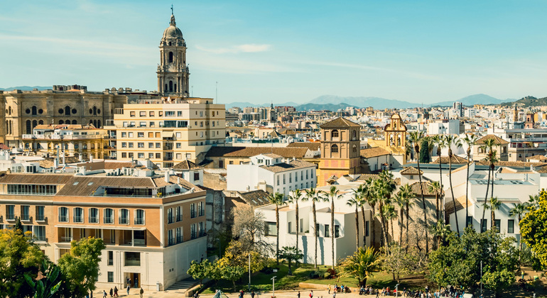 Free Tour through Historical Malaga Provided by Charlie