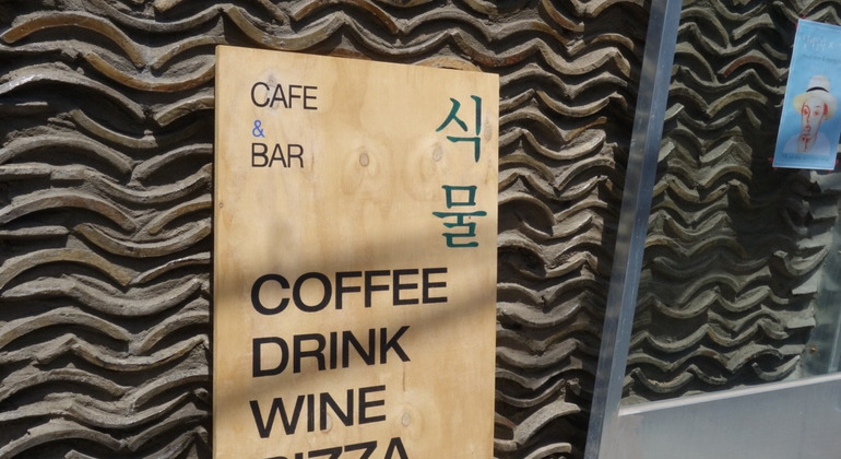 Seúl Auténtico Free Tour: Vida local e historia Corea del Sur — #6