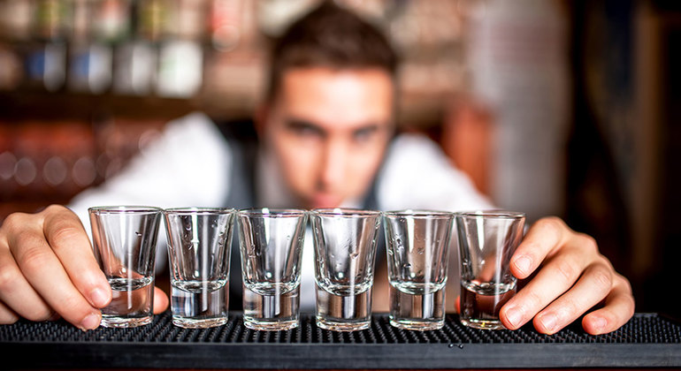 Wodka-Verkostung in Warschau Bereitgestellt von Warsaw Pub Crawl