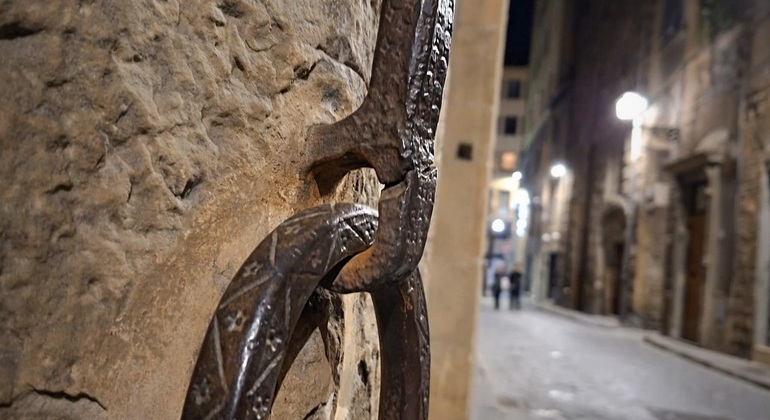 Visita guiada gratuita à Florença Medieval e Proibida: O Guardião do Portão Itália &mdash; #8