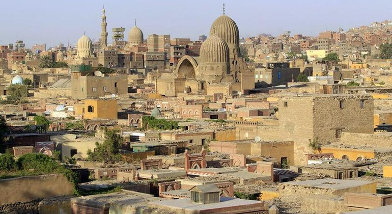 Visita à Cidade da Morte no Cairo