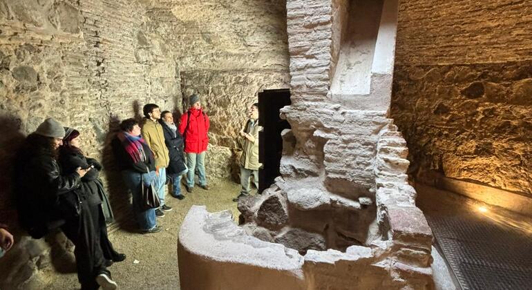 Free-Tour--Leyendas-Subterraneos-e-Historia-19