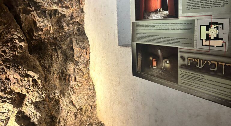 Free-Tour--Leyendas-Subterraneos-e-Historia-24