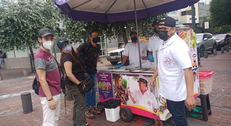 Tour Quito Tierra de Frutas y Flores Ecuador — #3