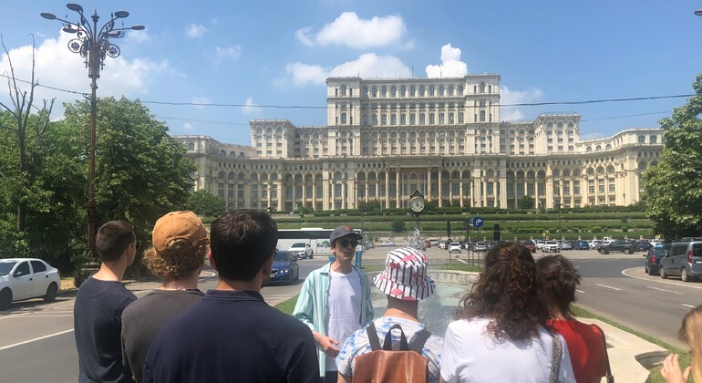 Tour a piedi gratuito di 2 ore di Bucarest