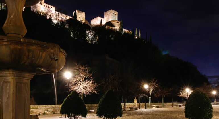 Visita livre à noite de Albaicin Organizado por My Top Tour