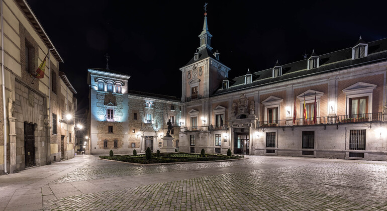 night-tour-through-madrid-es-5