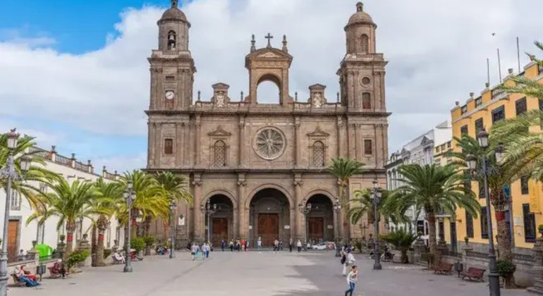Visita guiada gratuita por Las Palmas: lo mejor de los cascos históricos  Operado por Jaime Antonio