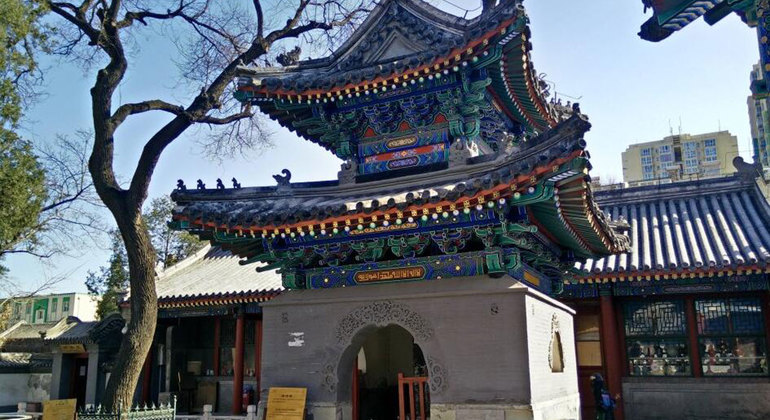Excursión religiosa de un día por Pekín Operado por YesTrips Travel Service