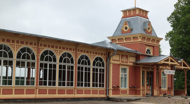 Visite à pied de Haapsalu Fournie par Javier Rio