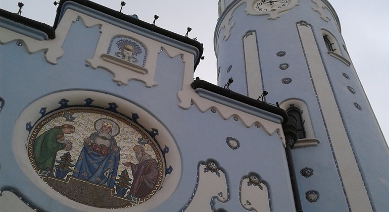 Tour gratuito del centro storico e della Chiesa Blu di Bratislava Slovacchia — #4