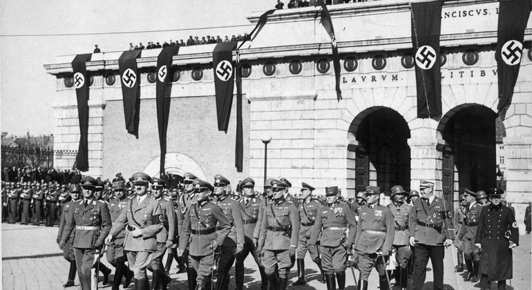 Hitler's Vienna Walking Tour Provided by Good Vienna Tours 