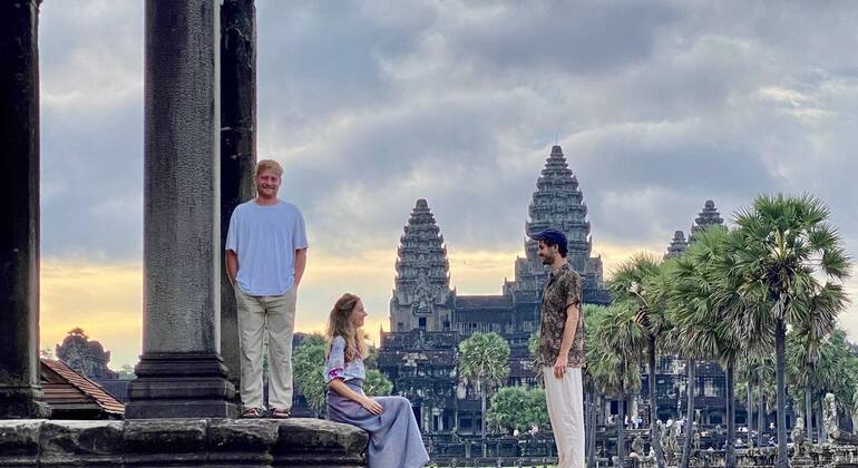 Excursion d'une journée à la découverte du temple d'Angkor (en minibus de luxe)