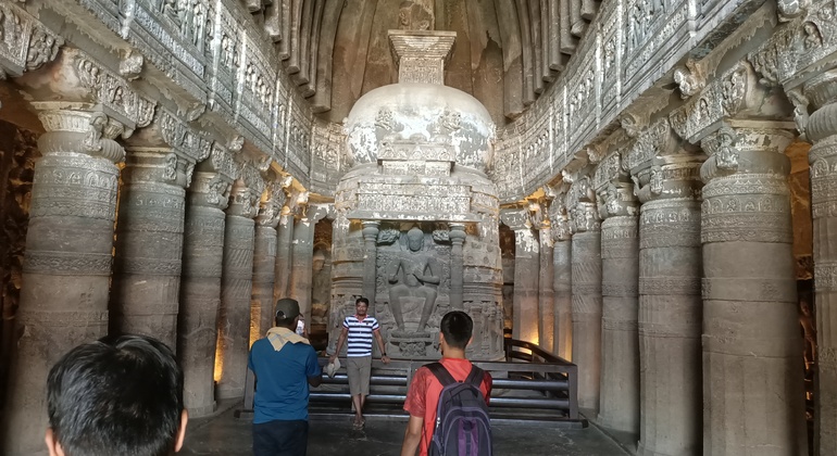 Von Aurangabad: Ajanta und Ellora Höhlen, private Tagestour Bereitgestellt von Sherkhan pathan