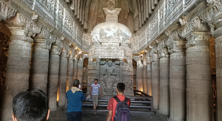 De Aurangabad: Grutas de Ajanta e Ellora, excursão privada de um dia, India