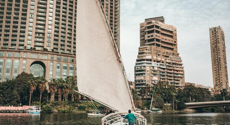 Paseo en feluca por el Nilo